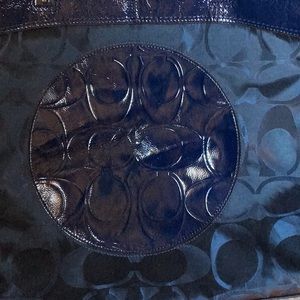 Coach Navy fabric and patent leather purse